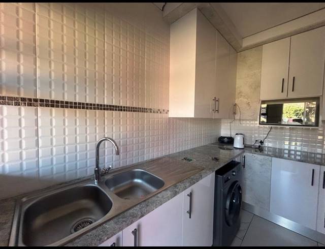 3 BEDROOM HOUSE FOR SALE IN VANDERBIJLPARK CE 4